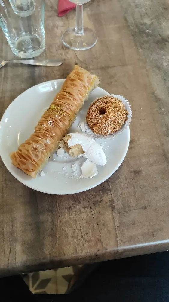 Pâtisserie Orientale Corne de Gazelle